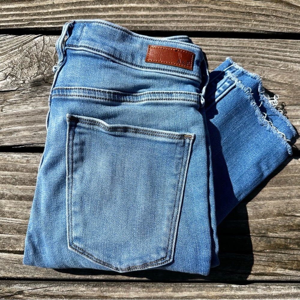 A&F high rise jean leggings